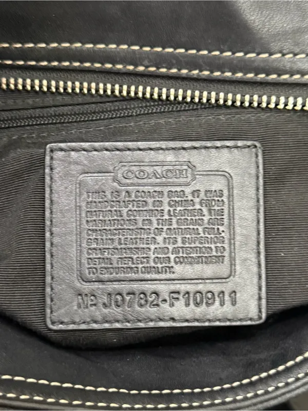 Vintage Y2K COACH F10911 Soho Carryall Satchel Black Leather Contrast Stitching - Image 15