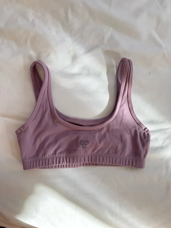 Aritzia TNA sports bra  - Image 2