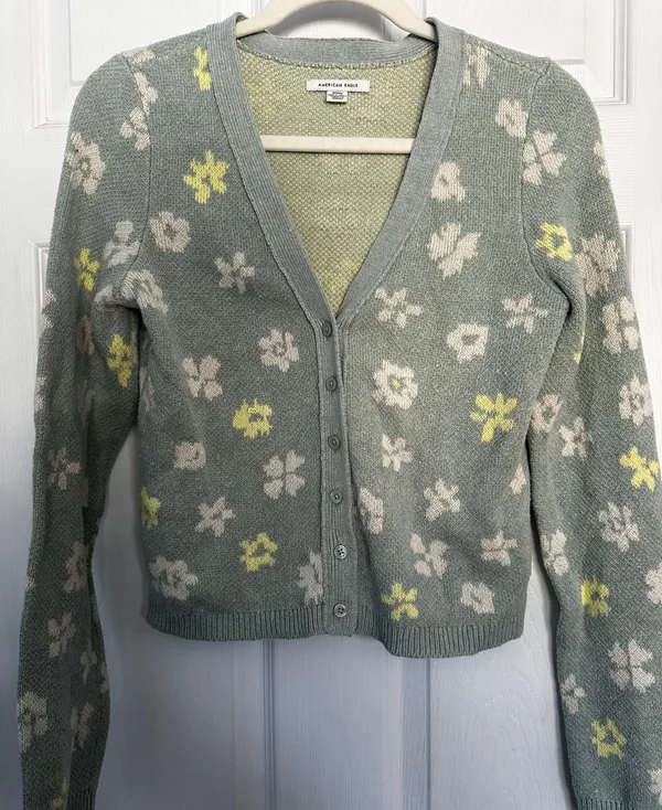 American Eagle Floral Cardigan - Image 2