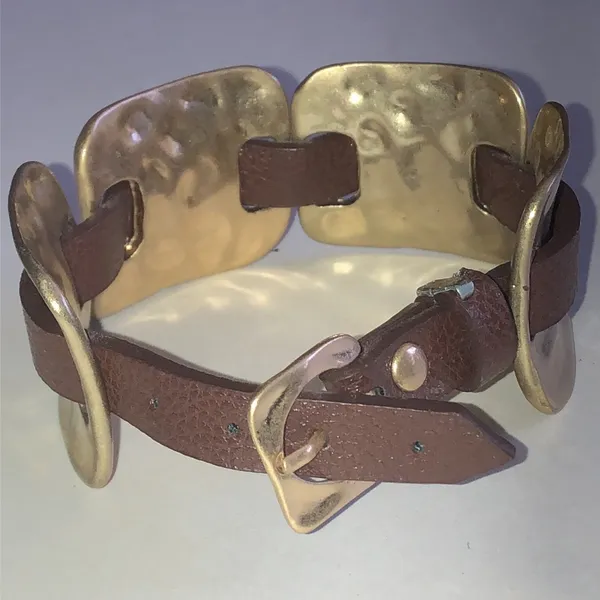 Brown Leather and Gold Tone Boho Buckle Bracelet - Image 3