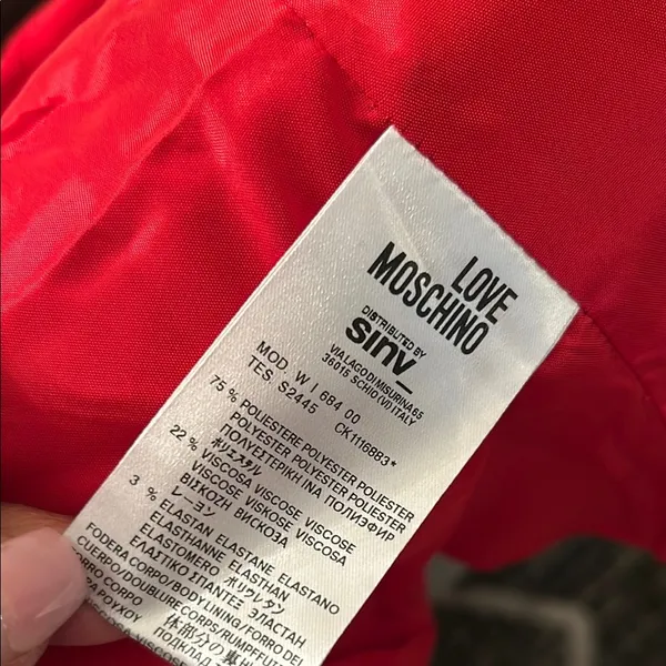Elegant Red Women's Blazer - Image 9