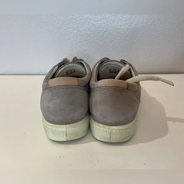 Ecco Women's Soft 7 Nubuck Tan‎ Sneakers Size 7 - Image 7