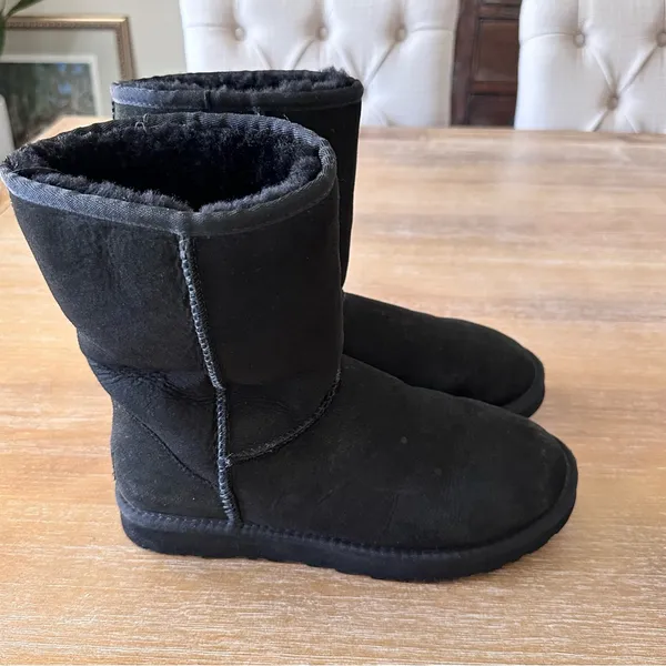 Ugg Australia Black Classic Boots 7 - Image 5
