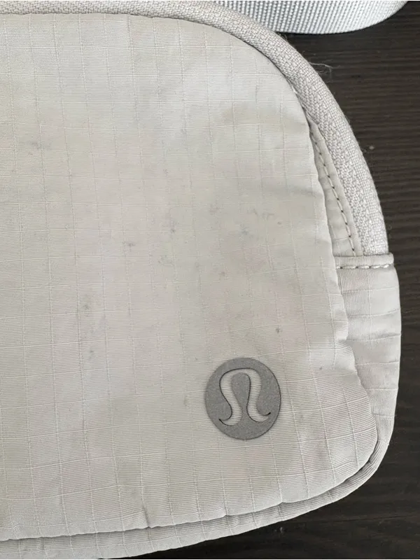 Lululemon Everywhere Belt Bag Mini Ripstop in Vapor/Traverse Grey - Image 3