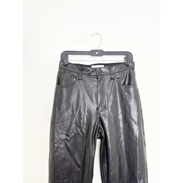 Abercrombie & Fitch High Rise 90s Straight Vegan Leather Pant Size 6/28 Black - Image 4