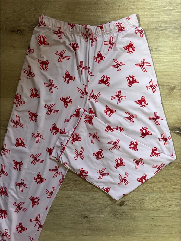 Tahari Pink Bow Print Pajama Set - Image 4