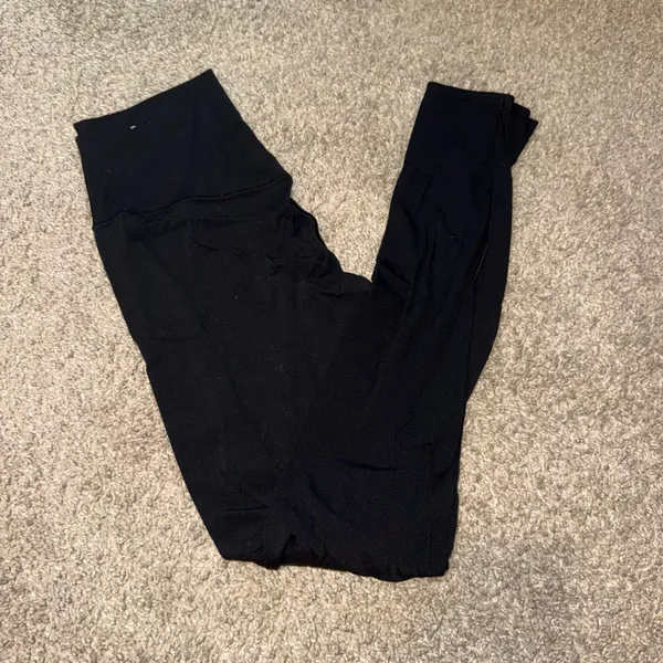 Aerie Real Me Black Leggings - Image 3