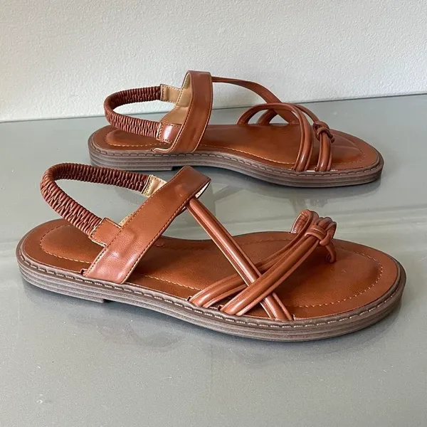 Women’s Brown Strappy Flat Sandals Elastic Back Casual Comfort Size 6.5 Like New - Image 3