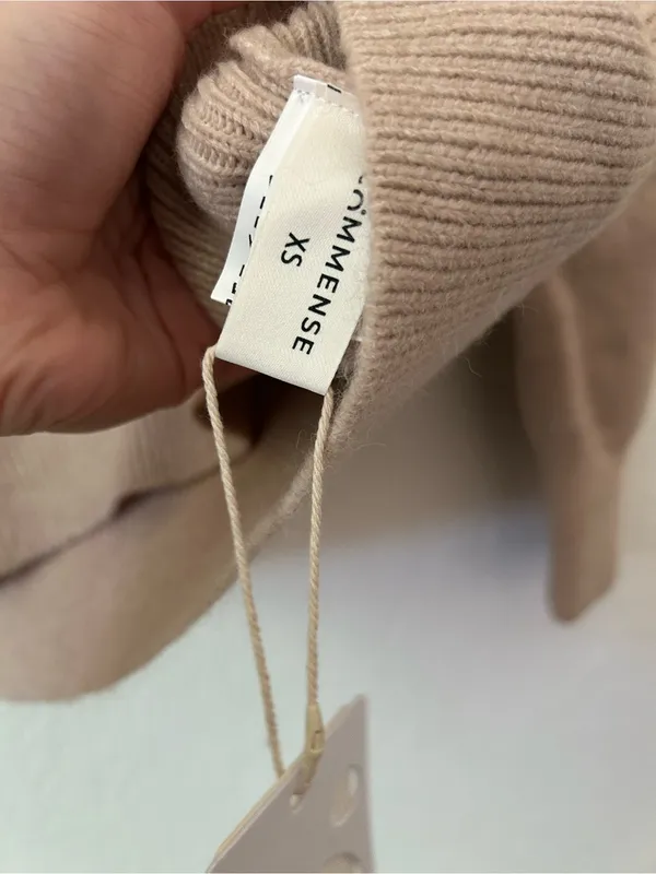 Commense Women’s Crewneck Sweater in Beige - Classic Knit XS NWT - Image 3