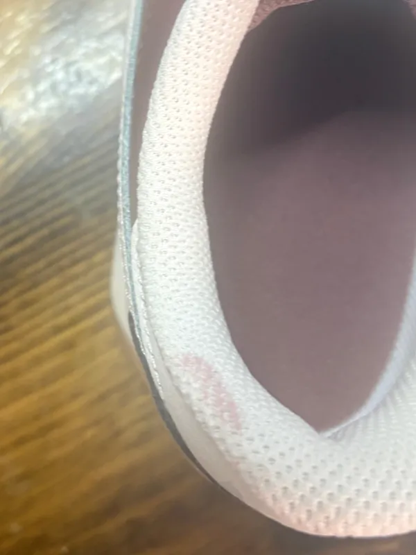 Nike mauve pink sneakers size 7 - Image 6