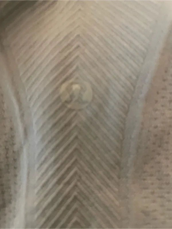 lululemon athletica Gray Sleeveless Crop Tank Top Size 2 - Image 3