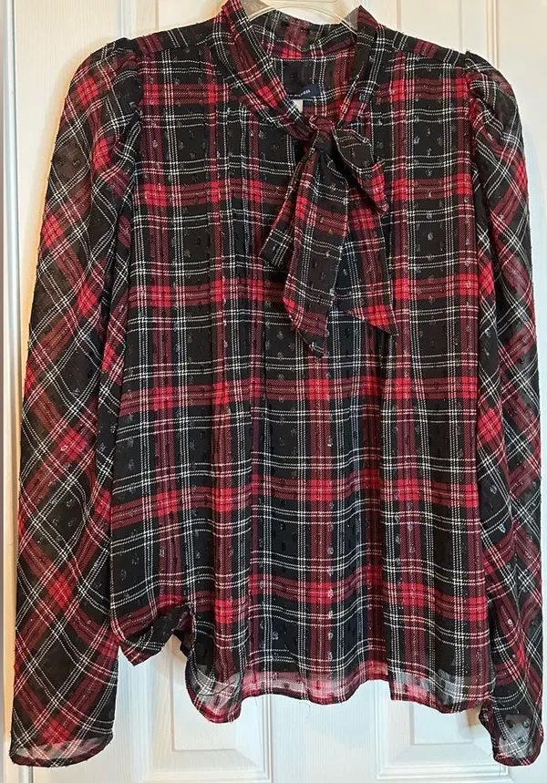 NEW Tommy Hilfiger Blouse - Image 9