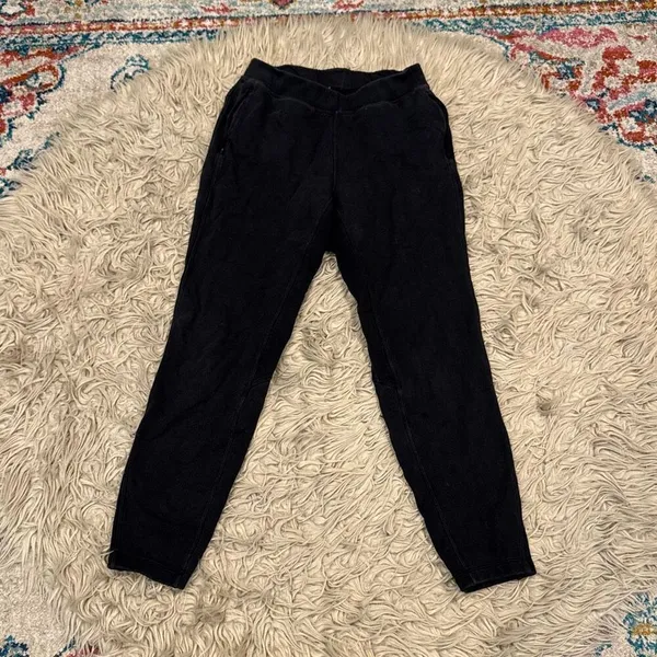 Lululemon Free To Roam Jogger *30" size 6 - Image 5