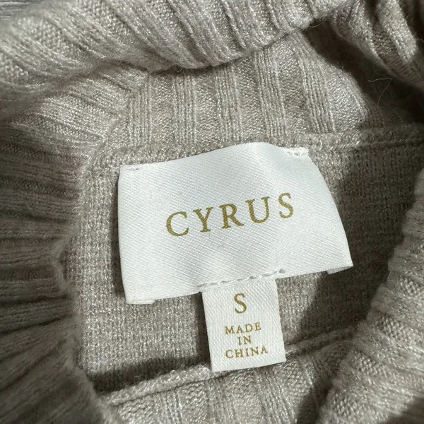 Cyrus Mock Neck Pullover Knit Strechy Sweater Dolman Sleeve‎ Women Small Beige - Image 12