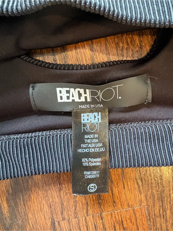 Beach Riot top - Image 5