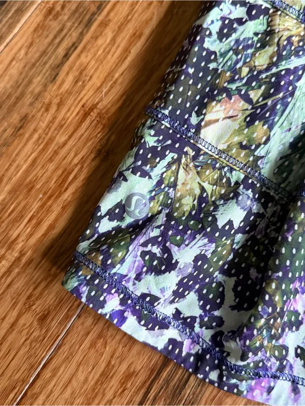 Lululemon Skirt Size 4 - Image 4