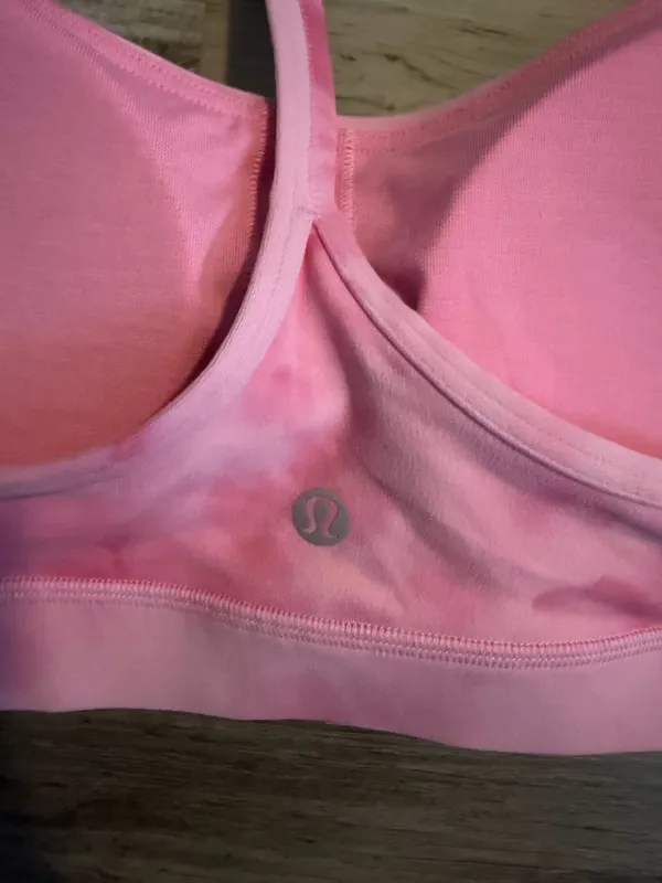 Lululemon Flow Y Bra A-C Cup Strawberry Smoothie 12 NWT - Image 5