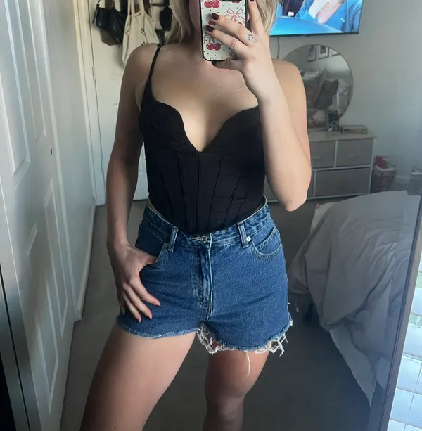 White Fox Boutique Shorts - Image 4