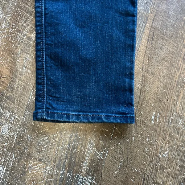 Levis Demi Curve Classic Rise Skinny Jeans Dark Wash‎ Blue Metallic Detail 16/33 - Image 5