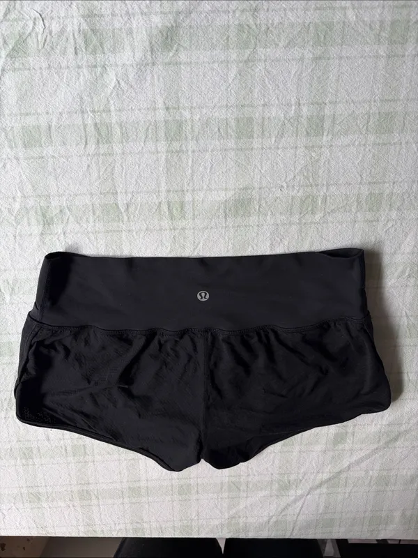 Lululemon Black Fold-Over Waist Women’s Boyshorts - Image 2