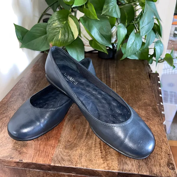 Walking Cradles Ballet‎ Flats Leather Navy Blue Comfort Shoes Women Size 7 W - Image 2