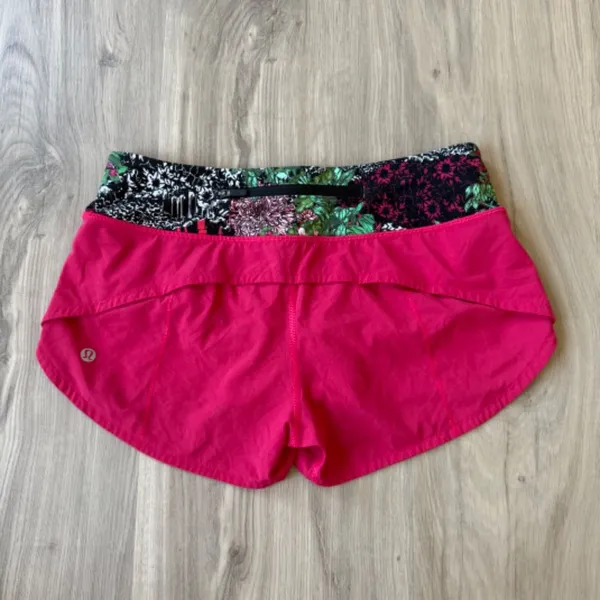 Lululemon Speed Up Running Shorts - Image 2