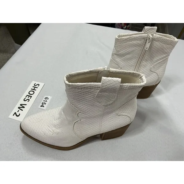 Womans Dirty Laundry Western Style Ankle Boots 7.5 M Eu 38 Side Zip Block Heel - Image 2