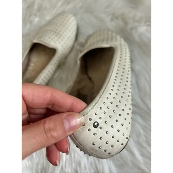 UGG Alloway White Leather Silver Studded Loafer Flats size 6 - Image 6