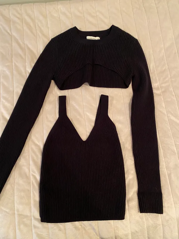 Abercrombie 2 Piece Sweater Top Set - Image 4
