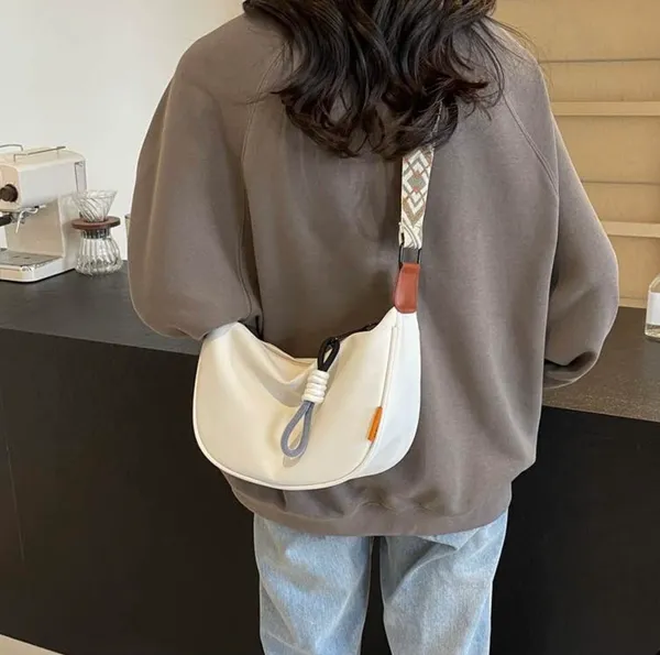 Crossbody bag White - Image 4