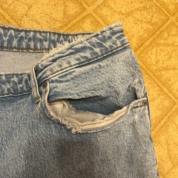 Abercrombie & Fitch Size 24 (37 in waist) The 90's Relaxed High Rise Jeans - Image 12