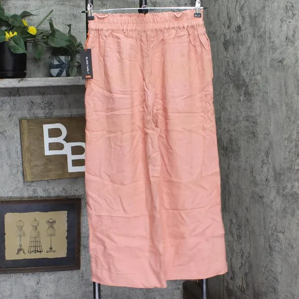 NWT Black Tape Woven Petite Pull-On Wide-Leg Pants Soft Antique Blush Pink PM - Image 3