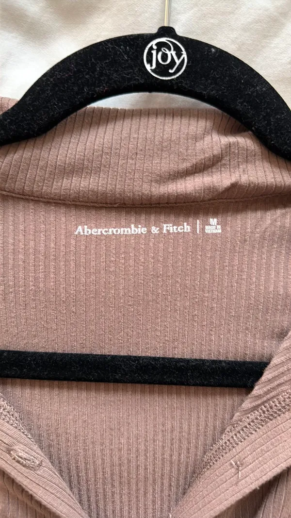 Abercrombie Long Sleeve Top - Image 3