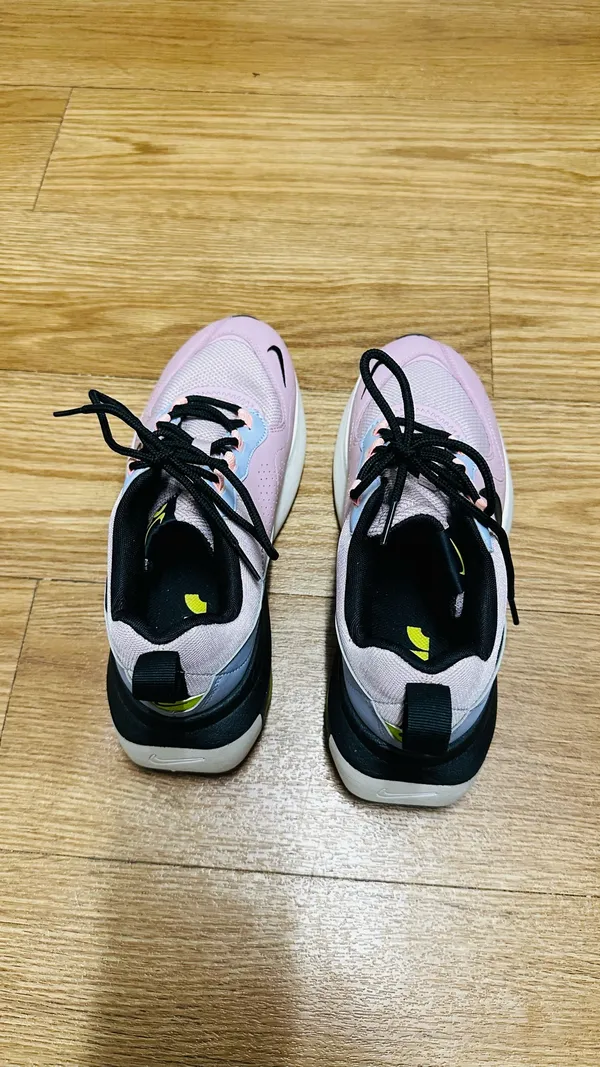 Nike Air Max Verona Sneakers Pink Gray Volt - Image 7