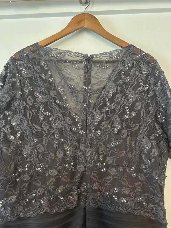 MARINA Gray Lace & Sequin V-Neck Bandage Cocktail Dress - Image 6
