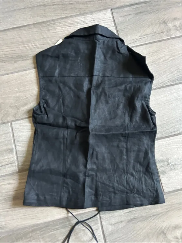 Faithfull the Brand Antibes sleeveless wrap shirt in black - Image 3
