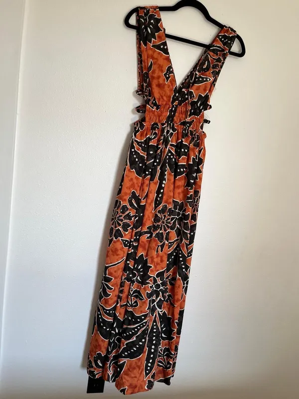 Indulge Maxi Dress Size S Vacation Resort - Image 2