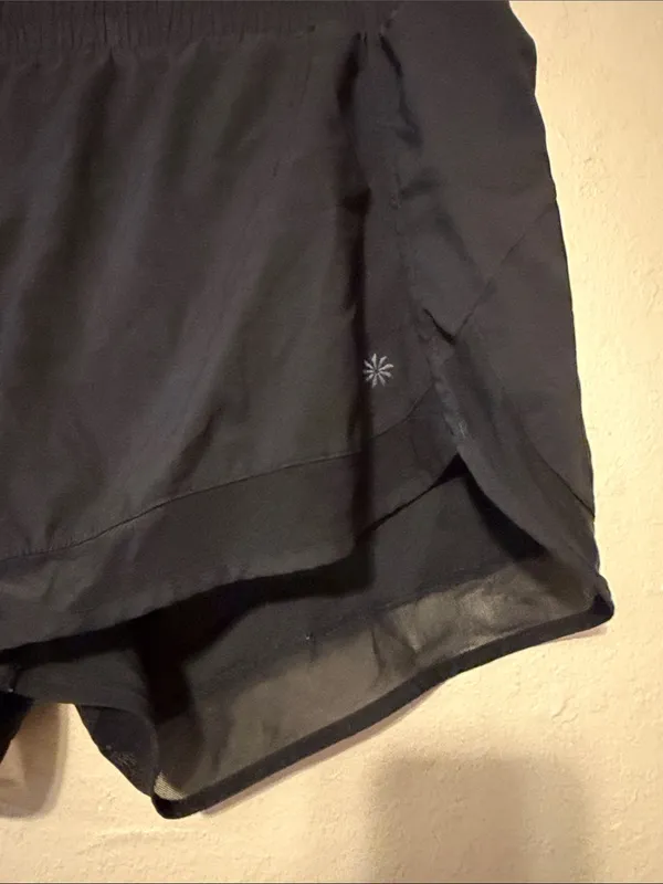 Athleta Mesh Racer Run Shorts 4" Black Athletic Lightweight Size Medium - Image 3