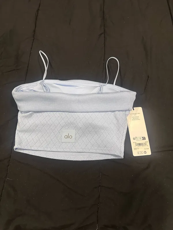 Alo yoga top Blue - Image 4
