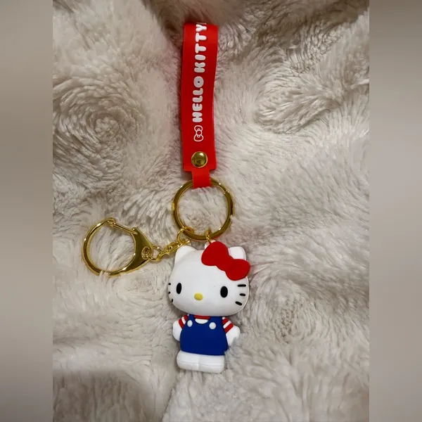 Hello Kitty Red and Gold Key chain - Image 3