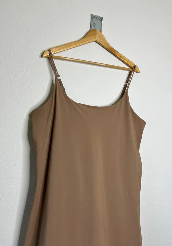 Abercrombie Tan Traveler Dress - Image 4