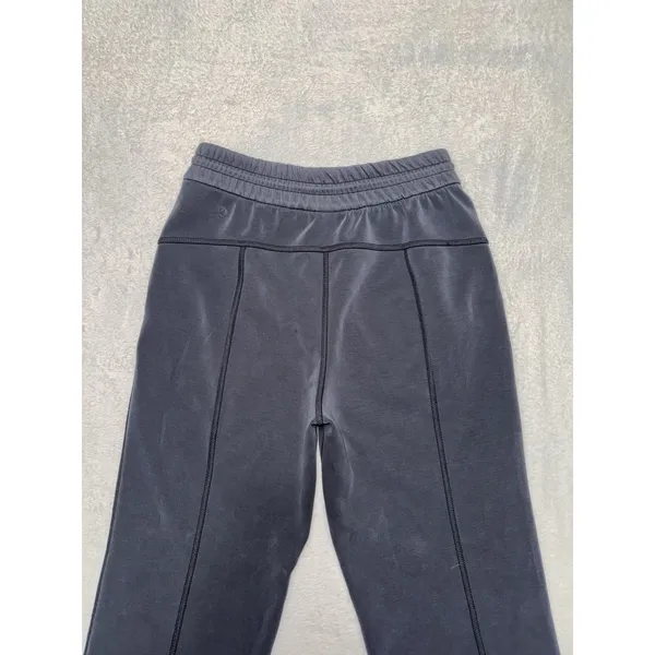 Lululemon Women's Softstreme High Rise Straight Leg Black Size 4 - Image 5