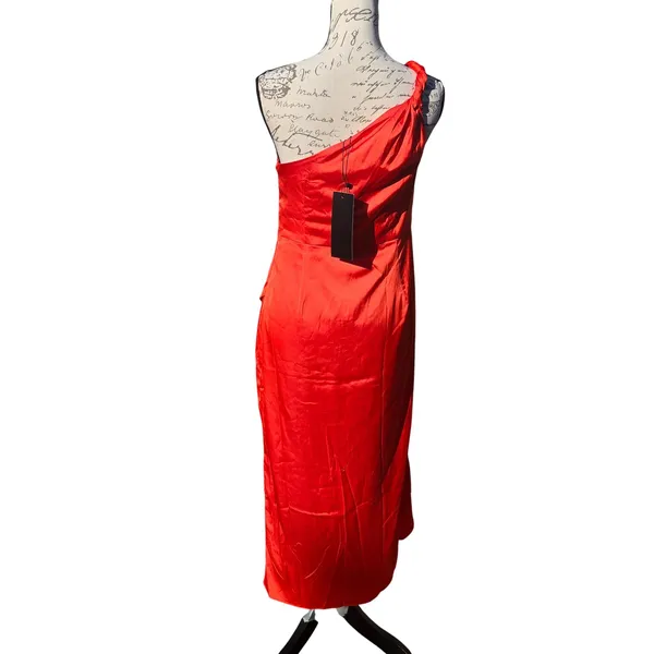 DO+BE NWT One Shoulder Satin Twisted Knot Tulip Hem Midi Dress Red GY1879 L‎ - Image 8