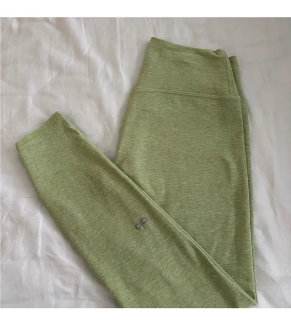 Alo Set Yoga airbrush green matcha - Image 2