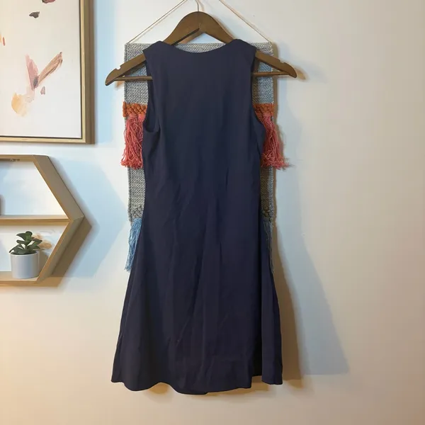 Quinsen Athletic Dress size 6 - Image 2
