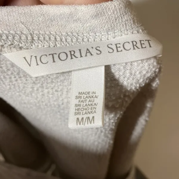 Victoria’s secret’s oversized sweatshirt​​​ - Image 6