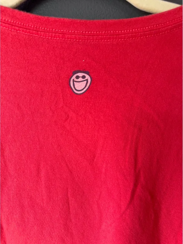 Life is Good Women's Medium Red Long Sleeve T-Shirt with Festive Graphic - Image 8