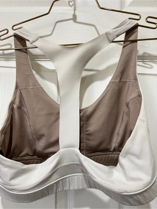Lululemon White Break Free Activewear Sports Bra Nulux Size 12 Athleisure - Image 6