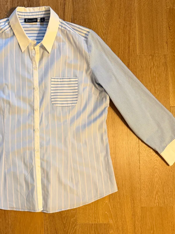 Striped Button - Image 5