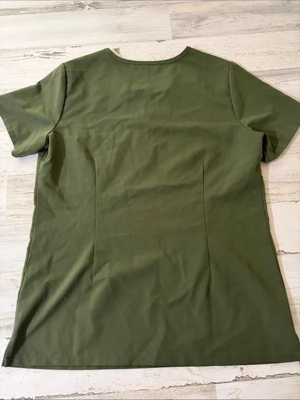 FIGS Olive Green V-Neck Short Sleeve Scrub Top - Image 5